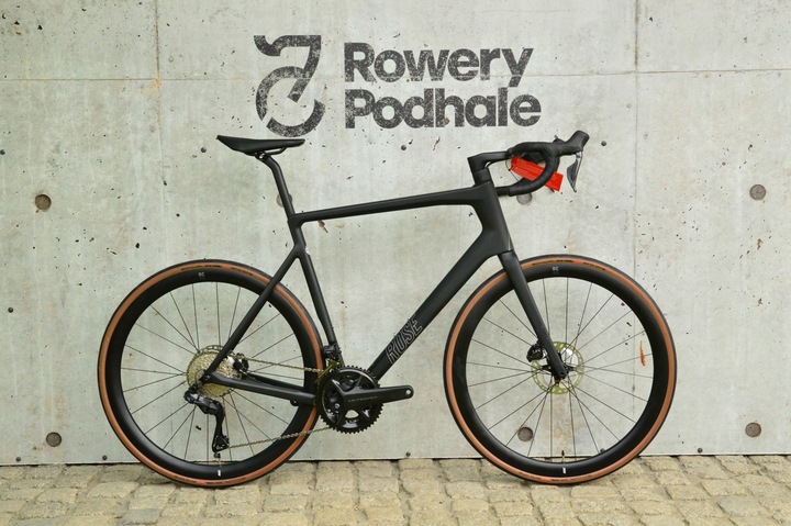 ROSE Reveal 06 Shimano Ultegra Di2 2x12 pohodlný karbonový endurance 61 AKCE