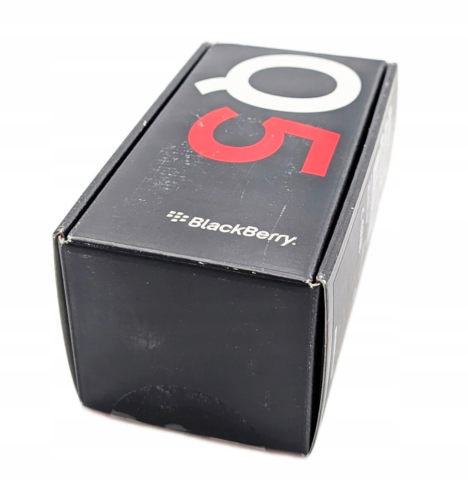 SMARTPHONE BLACKBERRY Q5 2/8 GB TOVÁRNĚ ČERNÝ