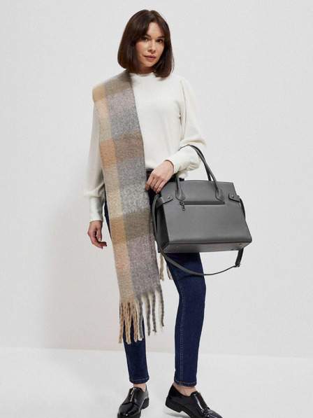 A warm scarf with a delicate pattern