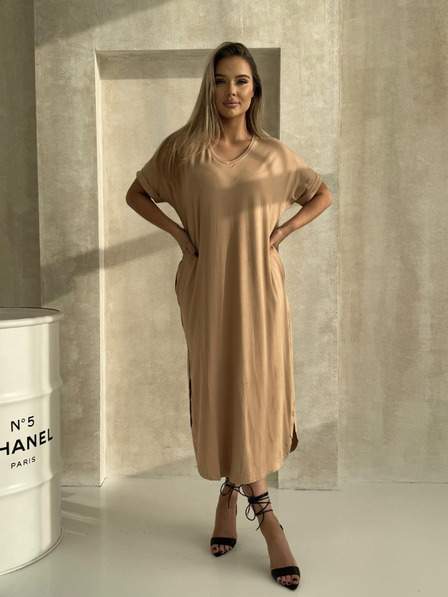 Oversize maxi šaty - camel barva