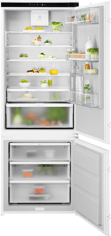 ELECTROLUX 700 GreenZone ENG7TE75S VÝPREDAJ